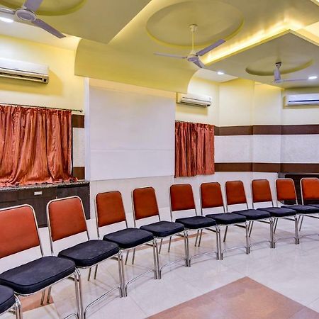 Treebo Trend Surya Nashik Hotel Exterior foto
